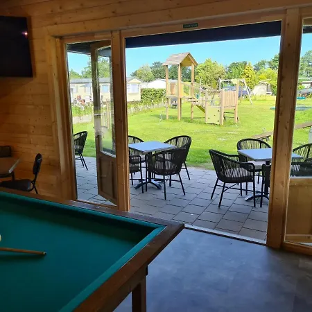 Chalet 534 Op Recreatiepark De Wielen * Sint Maarten