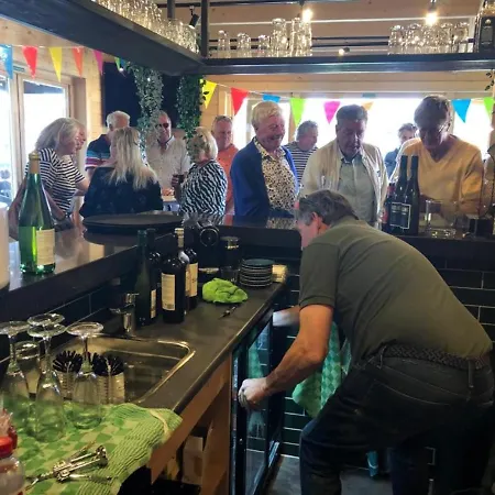 Chalet 534 Op Recreatiepark De Wielen Lägenhet *