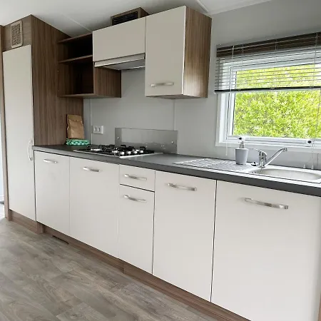 Lägenhet Chalet 534 Op Recreatiepark De Wielen *